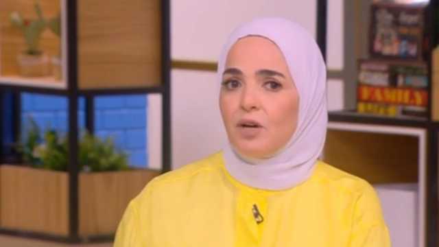 منى عبد الغني تبكي عند وصف شعورها على عرفات: «إحساس لا يوصف»