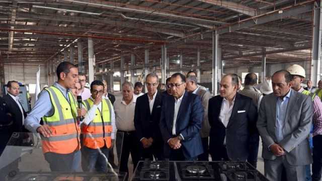 «تجارية الجيزة»: زيارة رئيس الوزراء لمصانع العاشر تؤكد الرغبة الجادة في دعم الصناعة