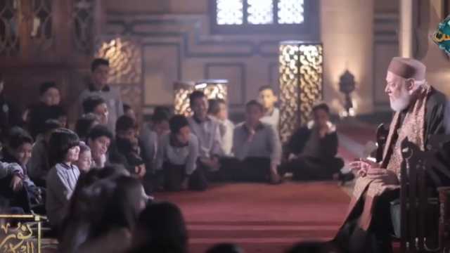 كتب كل أملاكه لأولاده ليحرم أبيه وأمه من الميراث.. وعلي جمعة: تصرف صحيح ولكن