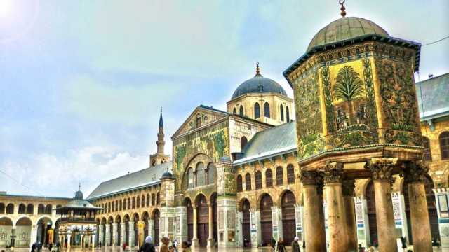 مواقيت الصلاة وموعد أذان الفجر في سوريا اليوم السبت 23-3-2024