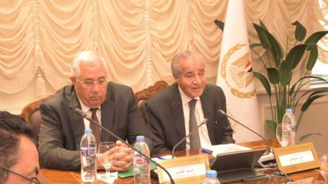 وزيرا الزراعة والتموين يتفقان على الضوابط المنظمة لموسم البنجر