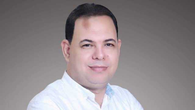 «يوسف» طبيب يعالج المرضى غير القادرين حتى في الحج: «دعوتهم بالدنيا»