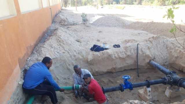 انتهاء توصيل خطوط المياه لمدرسة منشية النوبة بالأقصر