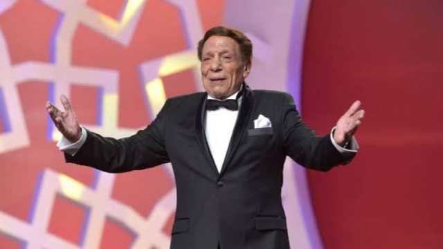 بعد أنباء اعتزاله.. تعرف على أول أجر حصل عليه الزعيم عادل إمام