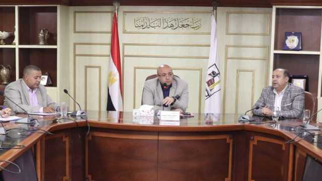محافظ بني سويف يوجه بتكثيف الحملات التموينية لضبط الأسواق وأسعار السلع