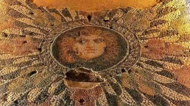 5 معلومات عن لوحة الميدوزا في المتحف اليوناني الروماني بالإسكندرية (صو)