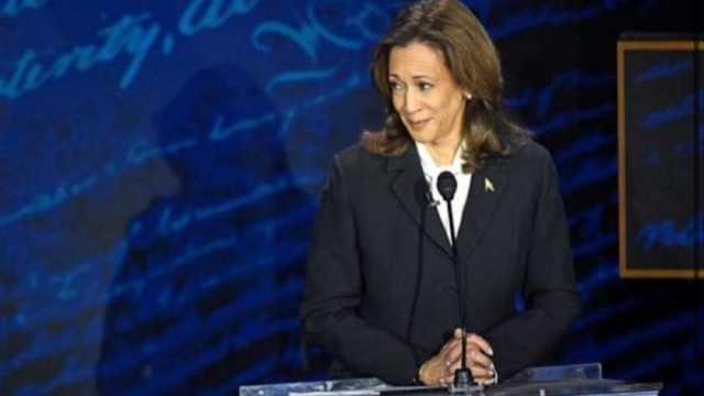 كامالا هاريس: أدعو الأمريكيين للتصويت في الانتخابات