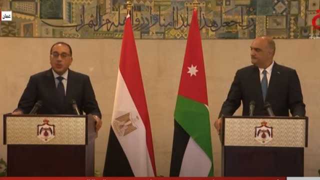 رئيس وزراء الأردن يدعو العمالة المصرية المخالفة لتوفيق الأوضاع