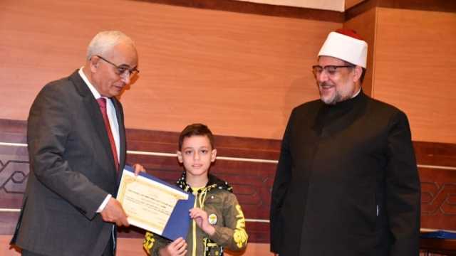 «الأوقاف»: أعددنا برنامجًا للأئمة للبناء الثقافي في جميع المحافظات