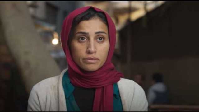 دينا الشربيني تتلقى عزاء والدتها بمسجد المشير طنطاوي اليوم