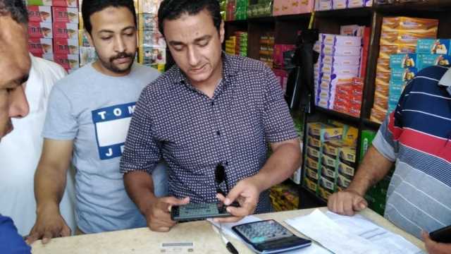 ضبط بقال بتهمة التصرف في الزيت والسكر التمويني بالإسكندرية