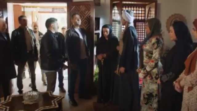 ملخص الحلقة 12 مسلسل محارب.. تهريب عزيز من الشرطة في سيارة مواشي