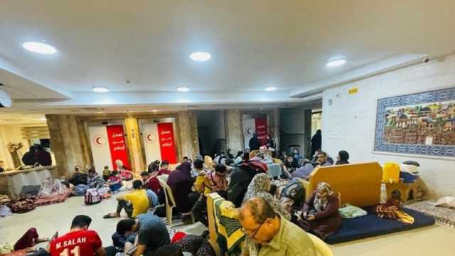 مشاهد من قصف جيش الاحتلال في محيط مستشفى القدس بعد إنذار بإخلائها