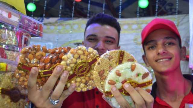 أسعار حلوى المولد النبوي في الفيوم.. الكيلو يبدأ من 70 جنيها