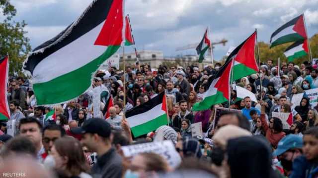 عشرات المدن الأمريكية تطالب بوقف إطلاق النار في غزة