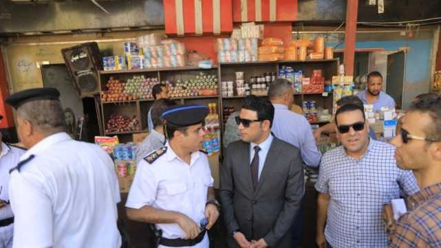 نائب محافظ سوهاج يقود حملة مكبرة بشوارع مدينة المنشاة