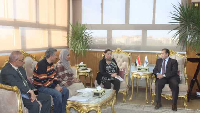 رئيس جامعة جنوب الوادي يستقبل وفد «الأرصاد» لتطوير محطة الرصد العلوي
