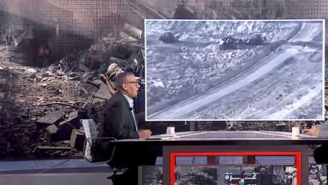 عادل حمودة عن قيادي في الفصائل الفلسطينية: «يعيش على الماء والتمر»