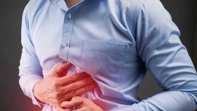 كيف تحمي نفسك من اضطرابات الجهاز الهضمي؟.. «7 نصائح هتريح معدتك»