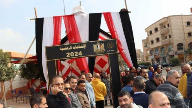 محافظ القليوبية يشيد بإقبال المواطنين على اللجان في ثالث أيام الانتخابات
