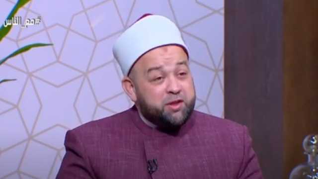 يسري عزام لطلاب الثانوية: «مهما غشيت ونجحت هتسقط»