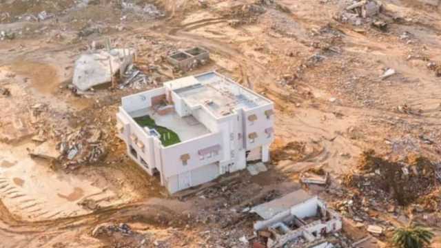 أسرة مالك «المنزل المعجزة» تكشف وسر صموده أمام فيضانات ليبيا