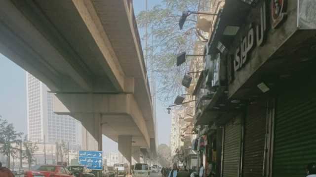 حملات مكثفة لإزالة الإشغالات في شوارع الجلاء والسبتية و26 يوليو