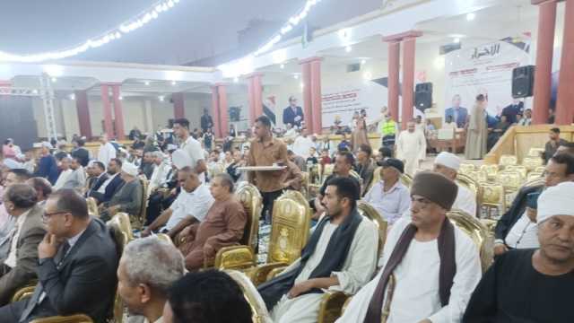 الآلاف من أهالي سوهاج يشاركون في مؤتمر دعم الرئيس السيسي في الانتخابات