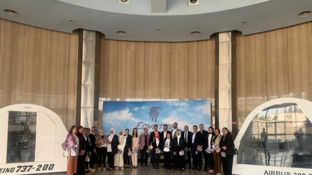 أكاديمية مصر للطيران تستقبل طلاب الجامعات والمعاهد الهندسية العليا