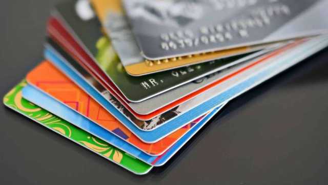 3 نصائح مهمة.. البنك الأهلي يحذر عملائه من تصرفات خاطئة عند استخدام البطاقات