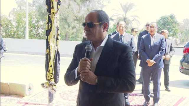 السيسي يقدم العزاء لأهالي بني سويف في ذويهم المتوفين جراء إعصار ليبيا