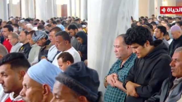بث مباشر.. قناة «الحياة» تنقل شعائر صلاة التراويح من داخل مسجد الحسين