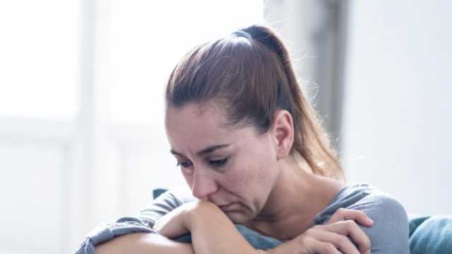 بدء موسم اكتئاب تغير الفصول.. ما تأثيره على الصحة النفسية للمرأة؟