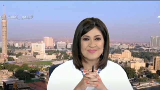عزة مصطفى تشيد بتوقيع صفقة «رأس الحكمة»: الكل فرحان.. فيديو