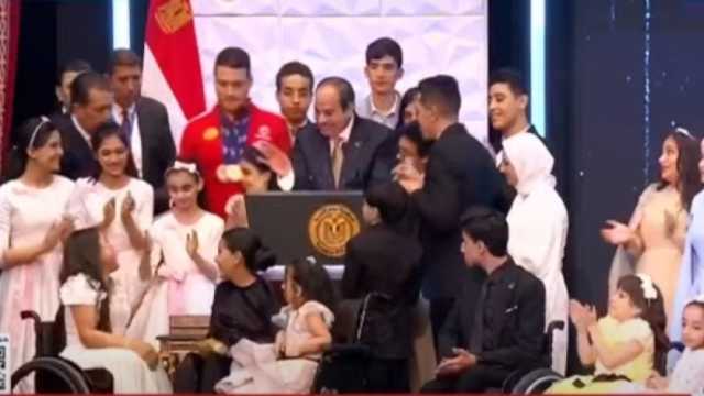 الرئيس السيسي: نواصل العمل على نجاحات برامج ذوي الهمم