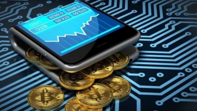 ما الفرق بين الجنيه الرقمي والبيتكوين؟.. خبير يوضح