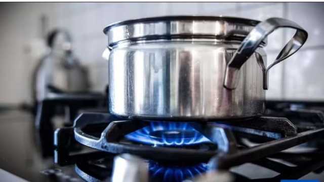 احذر استخدام البوتاجاز المسطح داخل المطبخ.. مخاطره تصل إلى حد الوفاة 