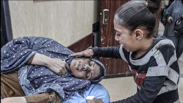 6 شهداء وعدد من المصابين إثر قصف الاحتلال الإسرائيلي منازل بمخيم النصيرات