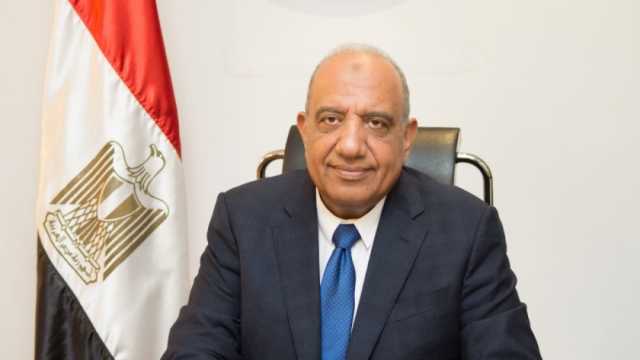 وزير قطاع الأعمال العام يبحث مؤشرات أداء «القابضة للتشييد والتعمير»