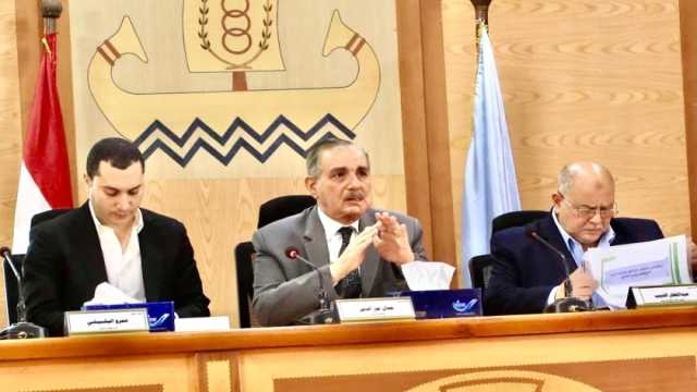 محافظ كفر الشيخ يبحث الاستعداد لبدء الموجة الـ23 لإزالة التعديات