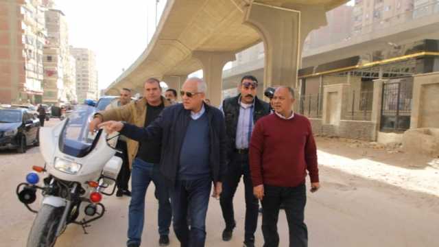 محافظ الجيزة: إنشاء ساحات انتظار ومواقف سرفيس في حي الهرم