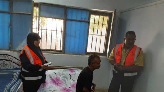 محافظ أسيوط: تقديم المساعدة لشخصين بلا مأوى وإيداعهما بدار رعاية اجتماعية