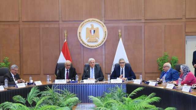 «الأعلى للجامعات»: لن يتم خفض أعداد الطلاب بالكليات الطبية في تنسيق 2024