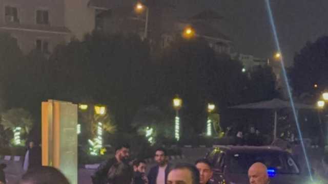 وزيرة الثقافة تصل عزاء أشرف عبد الغفور