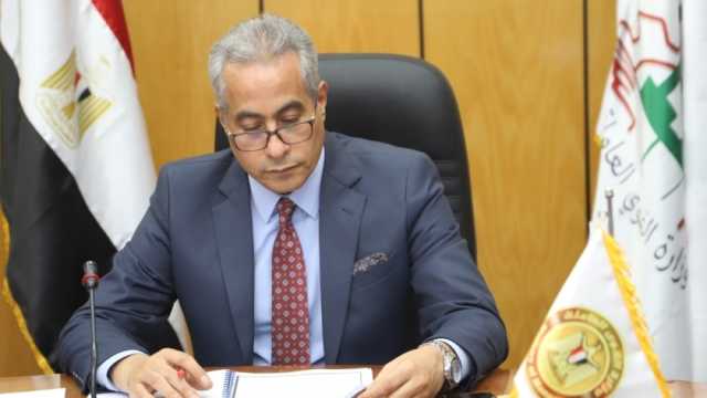 وزير العمل: صرف 500 جنيه زيادة على مرتبات العاملين بالقطاع الخاص بدءا من اليوم