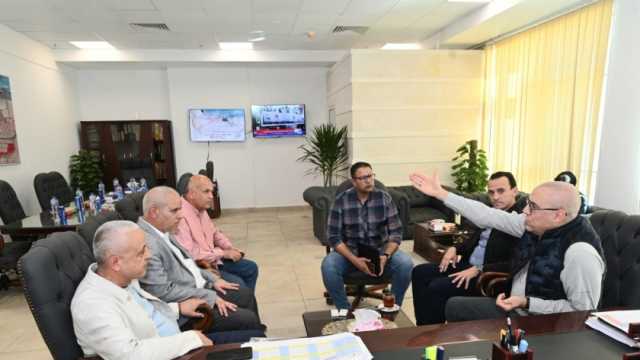 وزير الإسكان يوجه بتكثيف العمل لسرعة تسليم مشروعات العلمين الجديدة