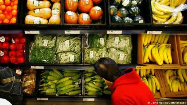 تراجع ملحوظ في أسعار الخضراوات والفواكه اليوم.. الطماطم بـ6.5 جنيه