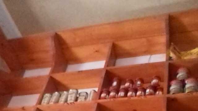 «نور بعد العتمة».. حياة كريمة تعيد الأمل لـ«وليد» بتوفير سلع في محل بقالته