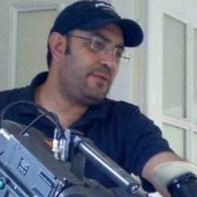 أكرم فريد يحذر من شخص ينتحل شخصيته في السعودية