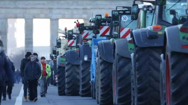 غضب في ألمانيا احتجاجا على إعلان سياسة التقشف